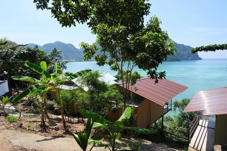 Phi Phi Seaside Bungalow Extérieur photo